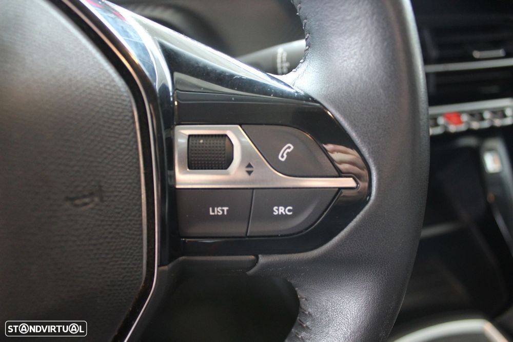 Peugeot 208 1.2 PureTech Active Pack - 16