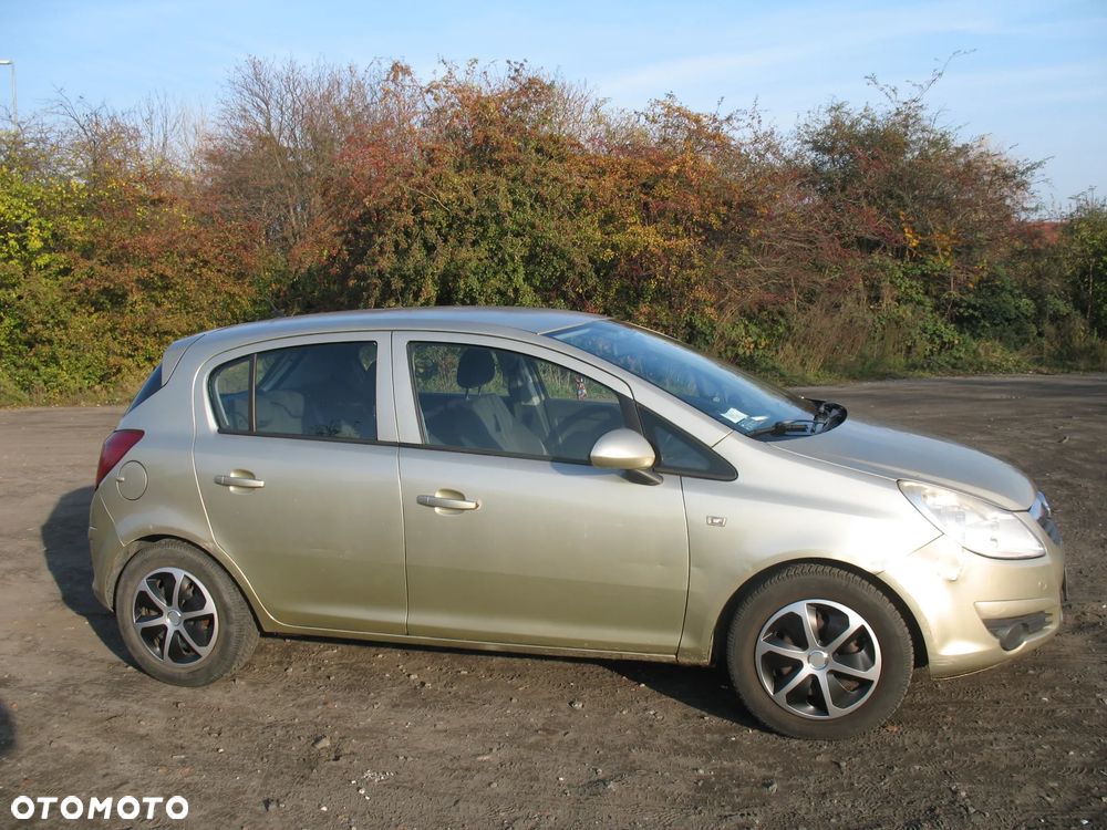Opel Corsa - 5