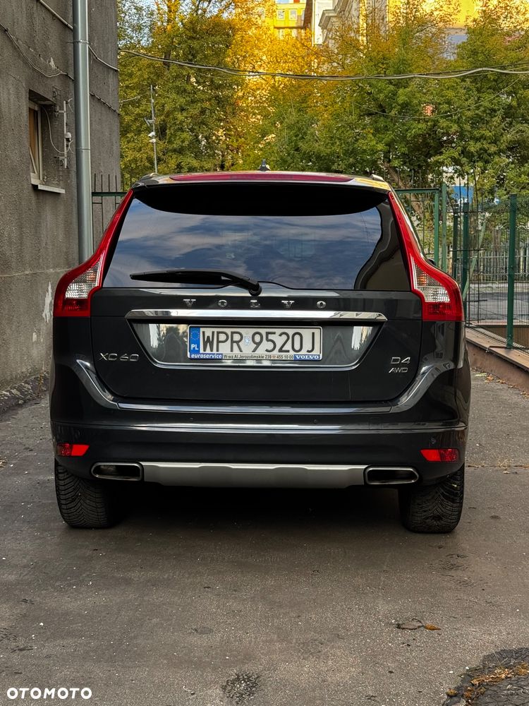 Volvo XC 60 D4 AWD Summum - 4