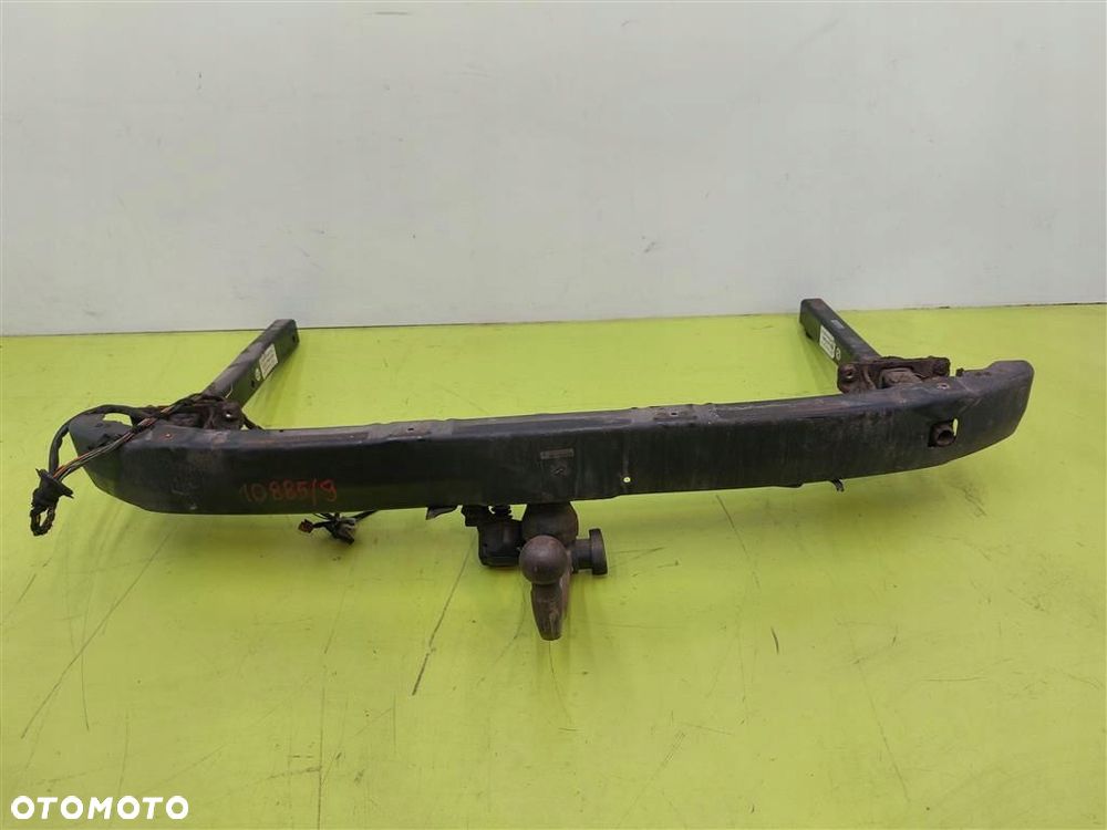 Hak holowniczy Mercedes C-klasa W203 KOMBI 2000-2007 A2033100137 ORYGINAŁ - 1