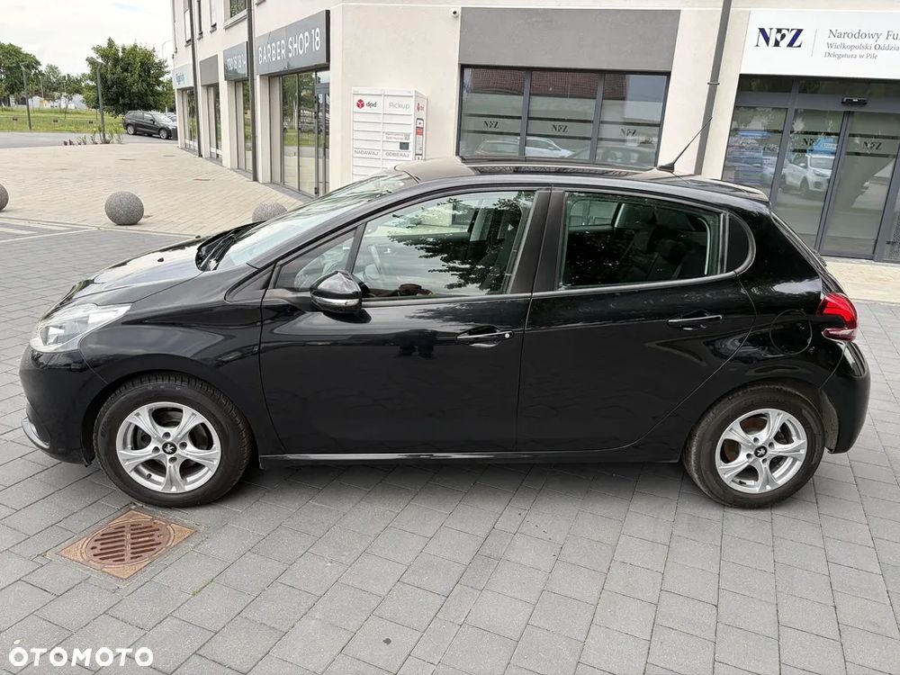 Peugeot 208 BlueHDi 100 Active - 7