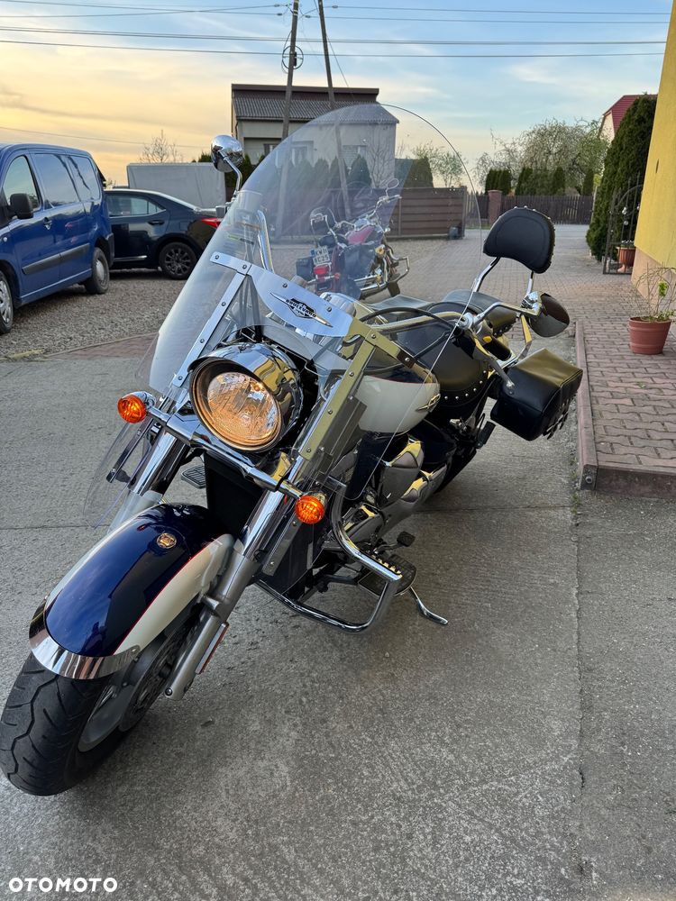 Suzuki Boulevard - 3