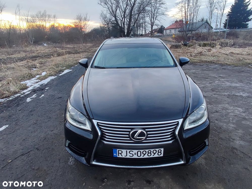 Lexus LS 460 - 13