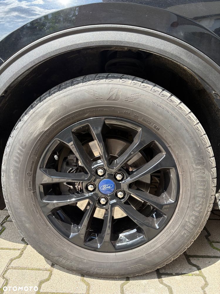 Ford Kuga 1.5 EcoBlue TITANIUM - 18