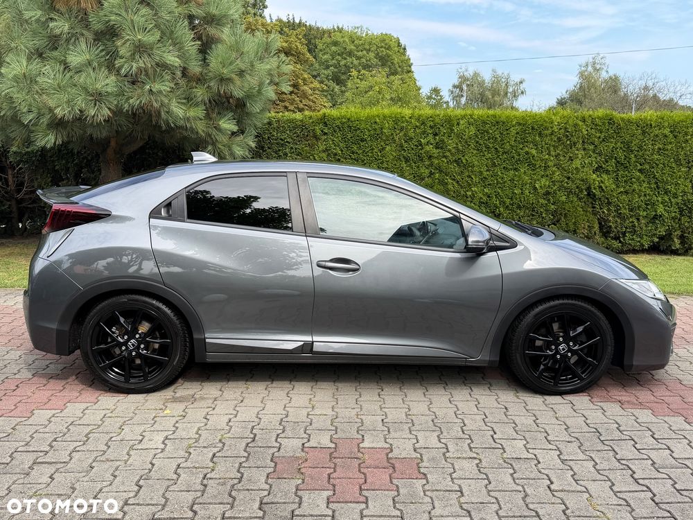 Honda Civic 1.8 i-VTEC Sport Black Edition - 6