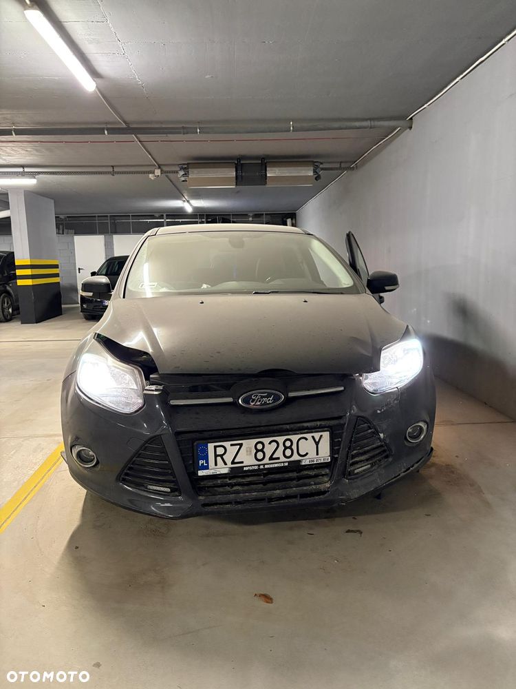 Ford Focus 1.6 EcoBoost Trend Sport - 6