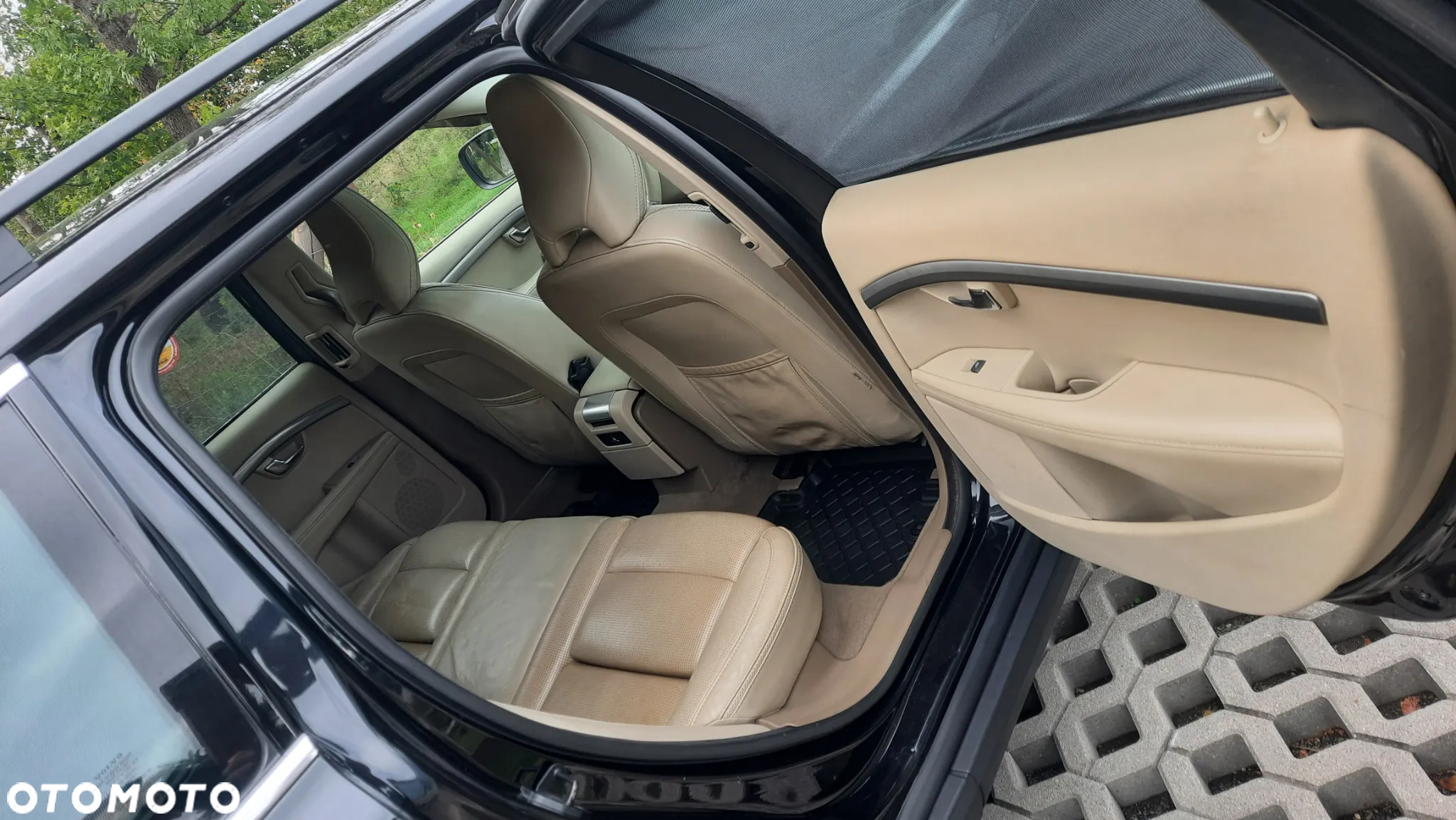 Volvo XC 70 D5 AWD Dynamic Summum - 8