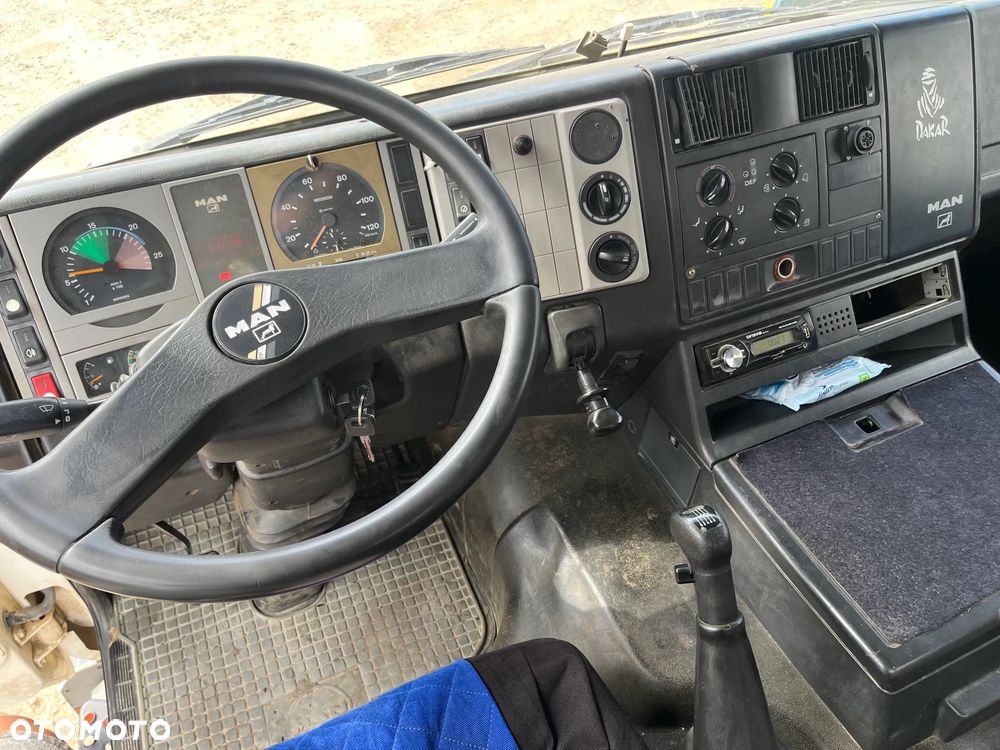 MAN FE 35.410  8x4 Meiller Kipper 3 stronny 2 siłowniki Nowe opony Czołownica - 7
