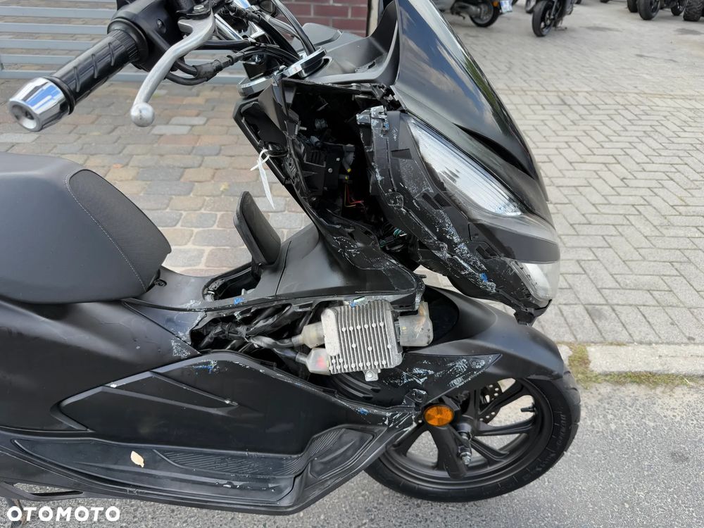 Honda PCX - 17