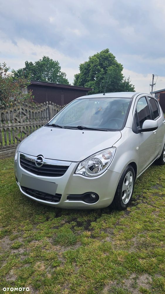 Opel Agila