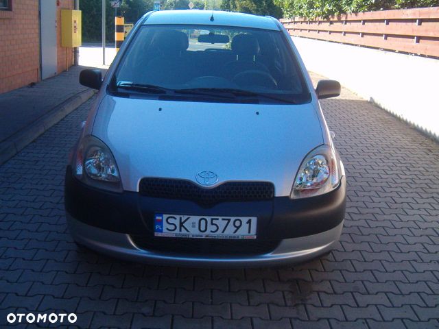 Toyota Yaris - 7