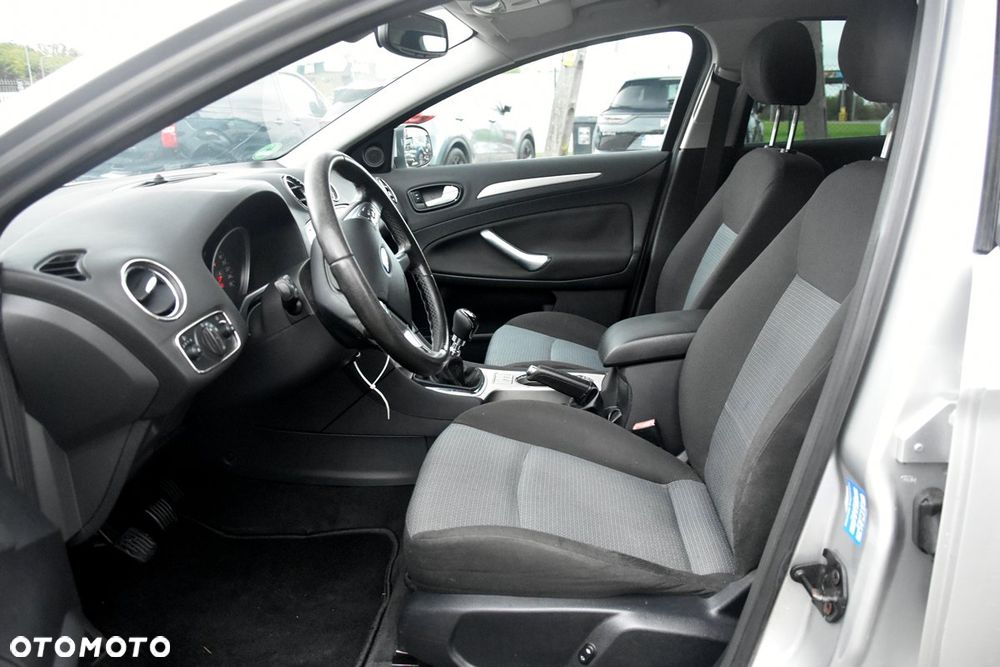 Ford Mondeo SW 2.0 TDCi Titanium - 18