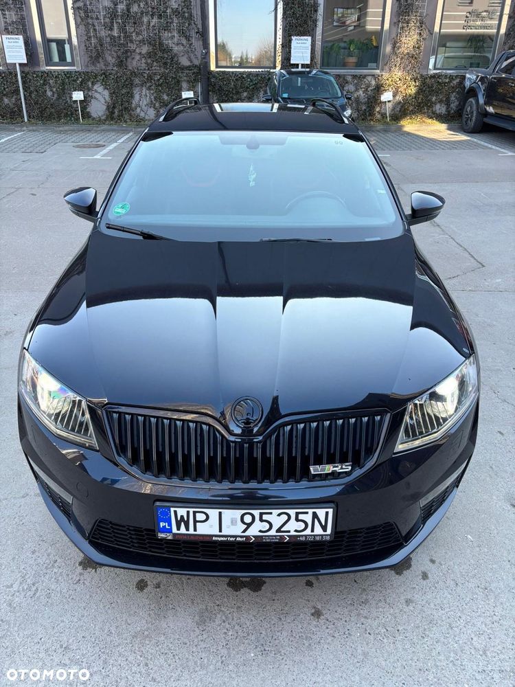 Skoda Octavia 2.0 TDI DSG RS - 17