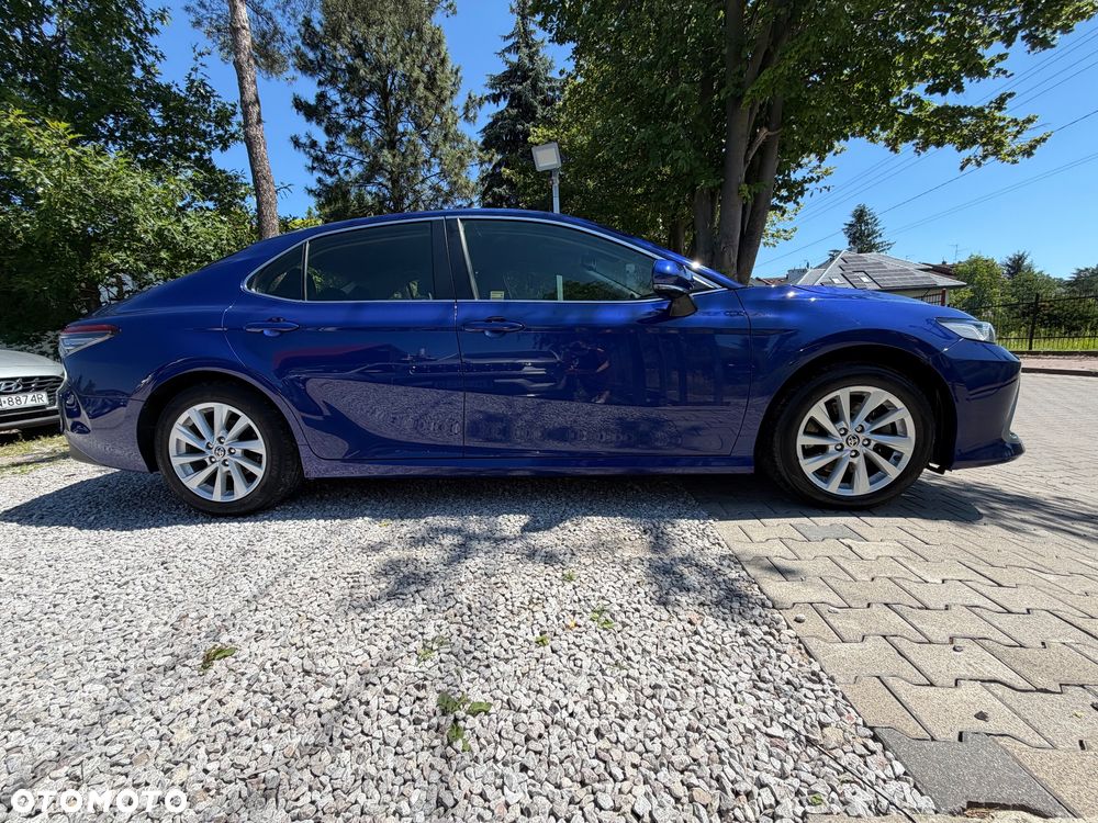 Toyota Camry 2.5 Hybrid Comfort CVT - 12