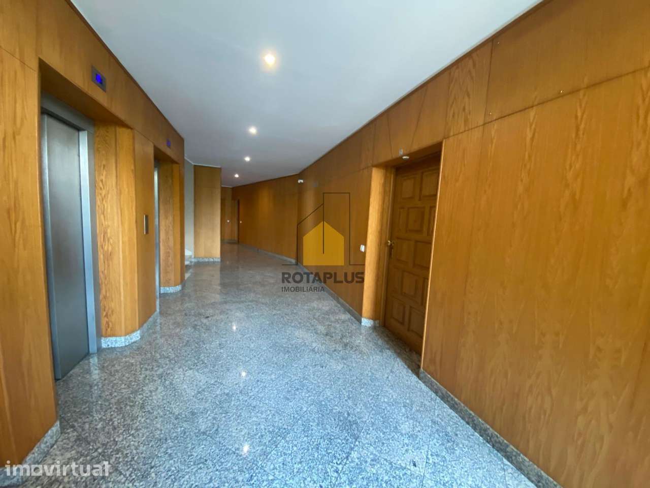 Apartamento T1+1 na Maia - Grande imagem: 4/22