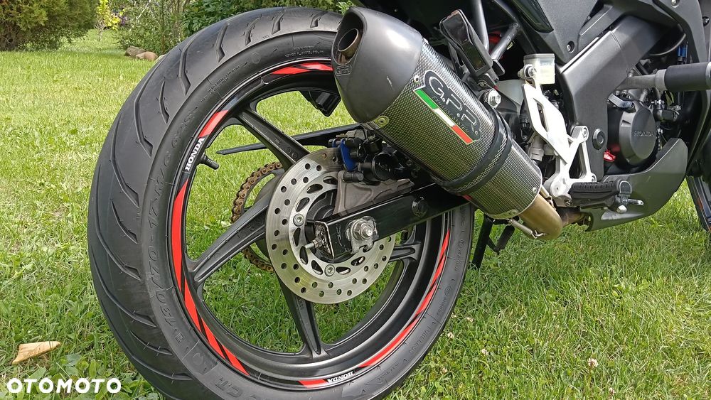 Honda CBR - 9