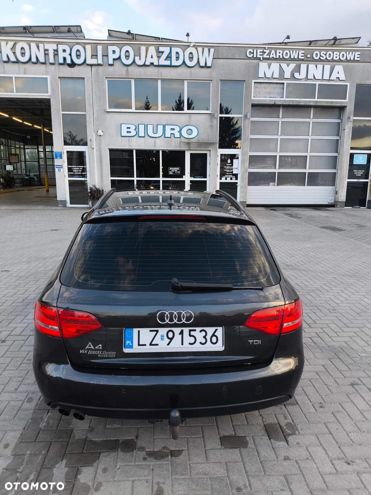 Audi A4 Avant - 13
