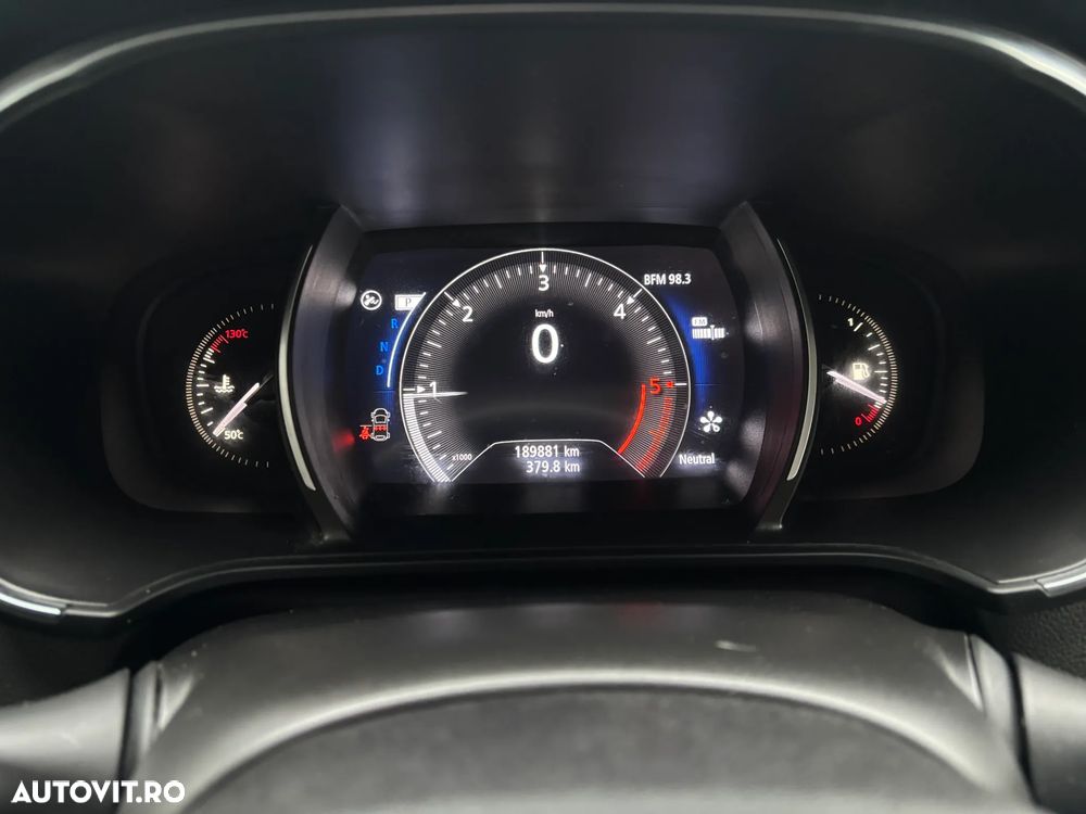 Renault Megane BLUE dCi 115 EDC LIMITED - 17