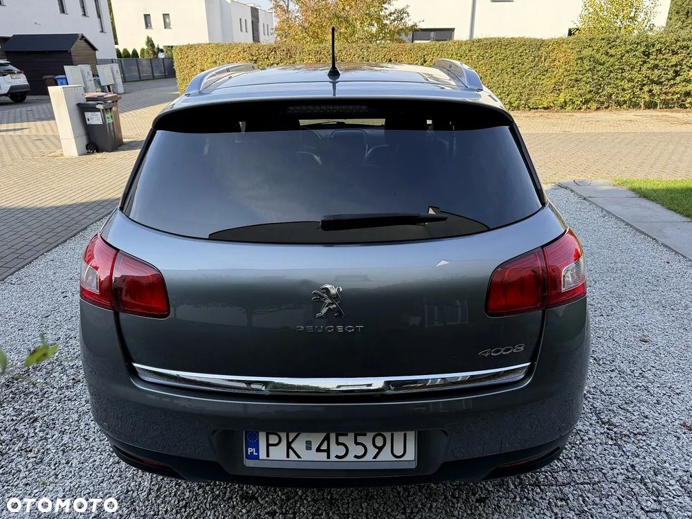 Peugeot 4008 - 9