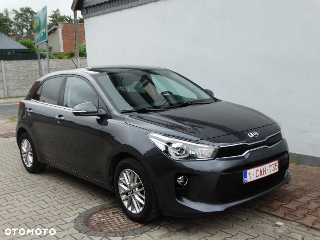 Kia Rio 1.2 Dream Team Edition - 9