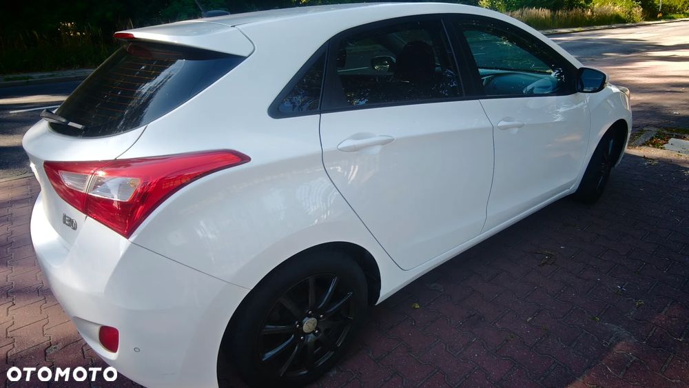 Hyundai i30 1.6 CRDi BlueDrive Comfort - 6