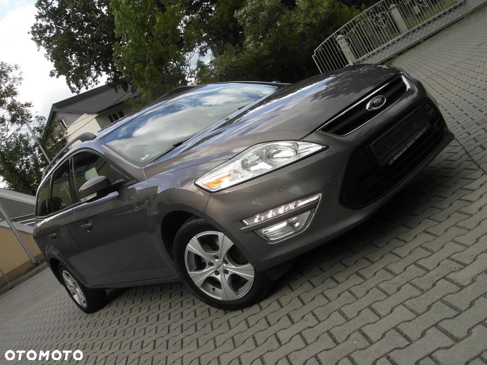 Ford Mondeo 2.0 Trend - 12