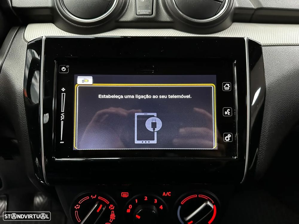 Suzuki Swift 1.2 Mild Hybrid GLX - 26