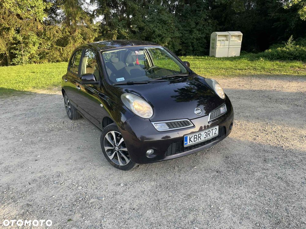 Nissan Micra - 1