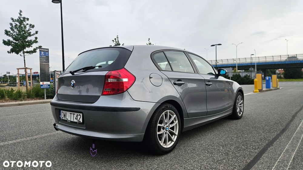 BMW Seria 1 - 1