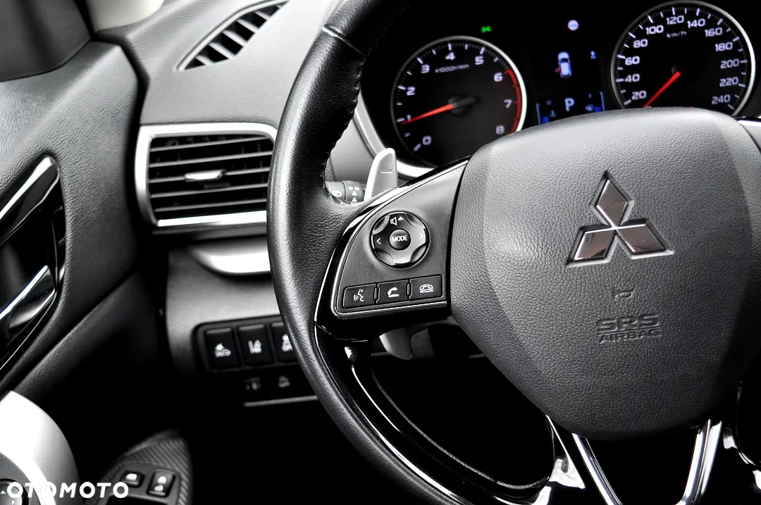 Mitsubishi Eclipse Cross 1.5 T GPF Intense CVT - 27
