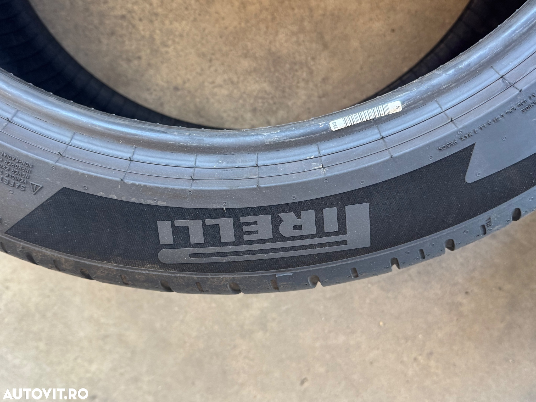 Vând 2 anvelope 285/40/20 Pirelli de vară ca noi - 7