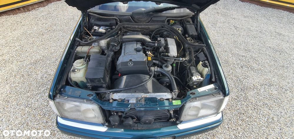 Mercedes-Benz W124 (1984-1993) - 16