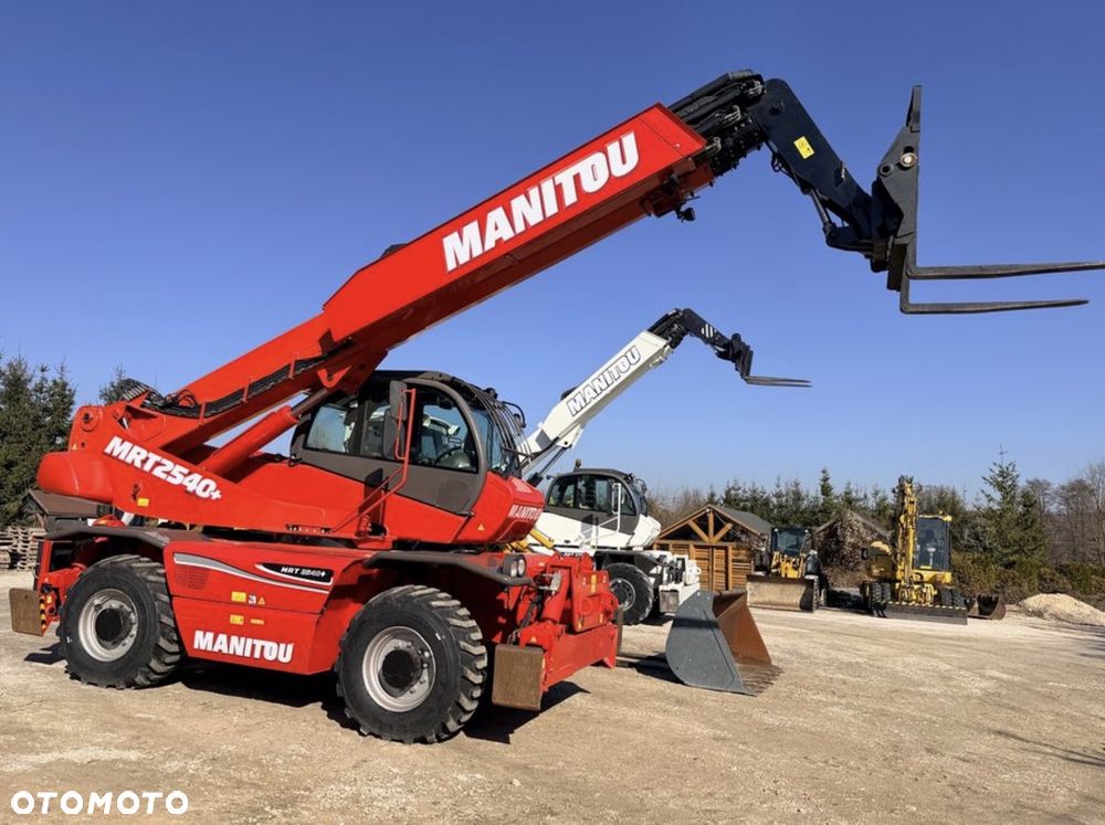 Manitou Ładowarka teleskopowa MANITOU ROTO Mrt 2540 + Privilage 360° obrotowa 2150 2550 1840 PILOT sterowania Kosz Widły manitka silnik Mercedes 2015r Wciagarka dźwig 1 właściciel KLIMA serwisowana Merlo - 6