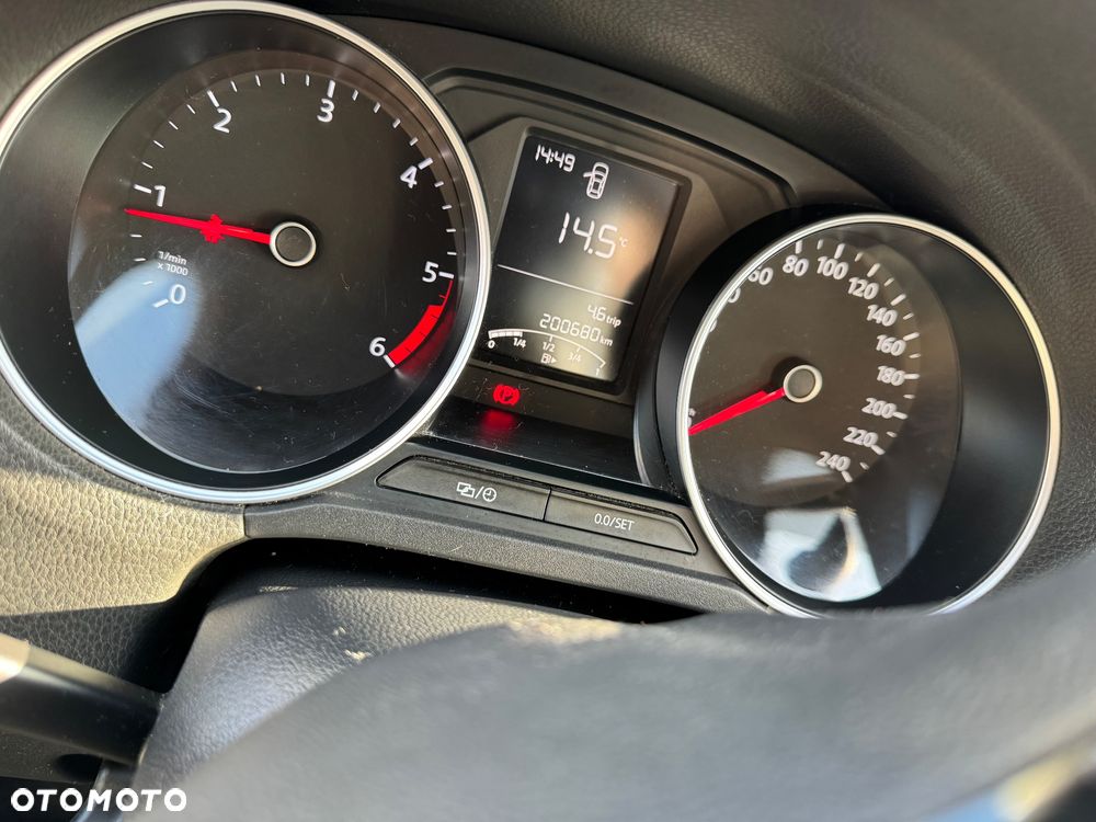 Volkswagen Polo 1.4 TDI Comfortline - 14