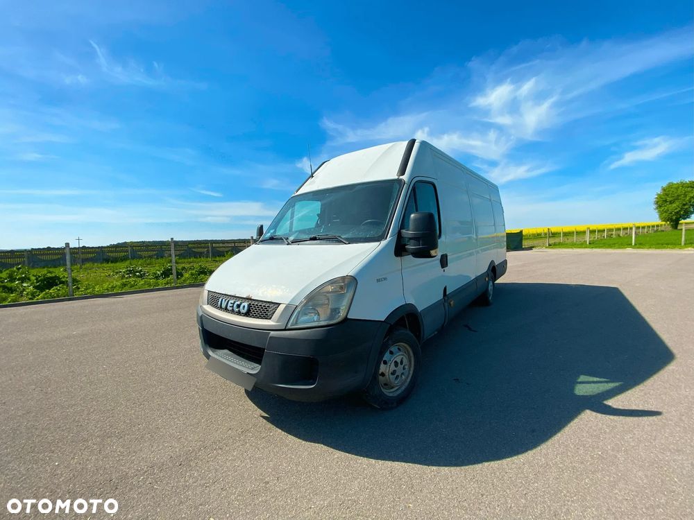 Iveco DAILY - 1