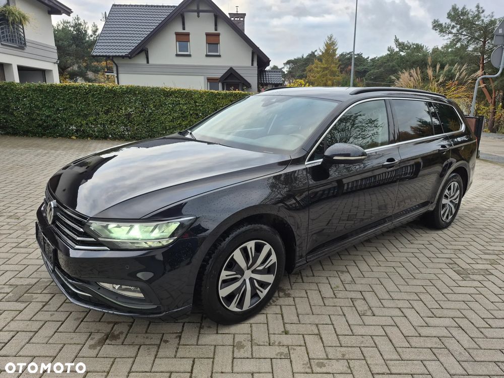 Volkswagen Passat - 14