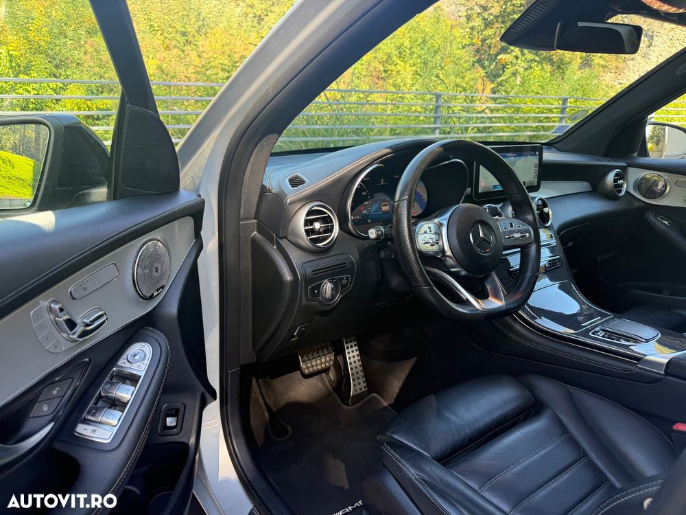 Mercedes-Benz GLC 220 d 4MATIC 9G-TRONIC AMG Line Plus - 9