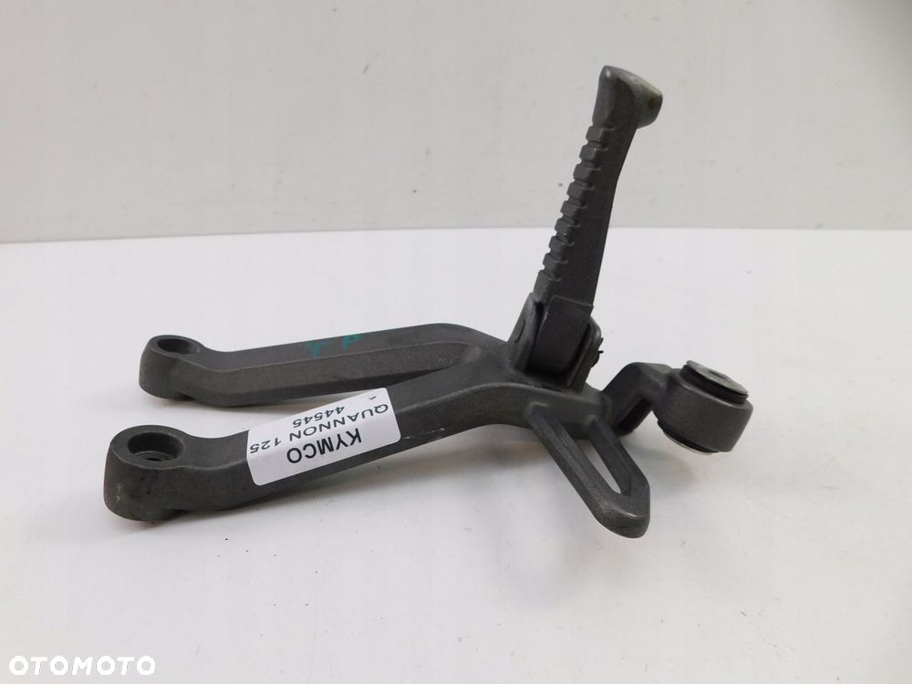 KYMCO QUANNON 125 SET PODNÓŻEK PASAŻERA PRAWY - 4