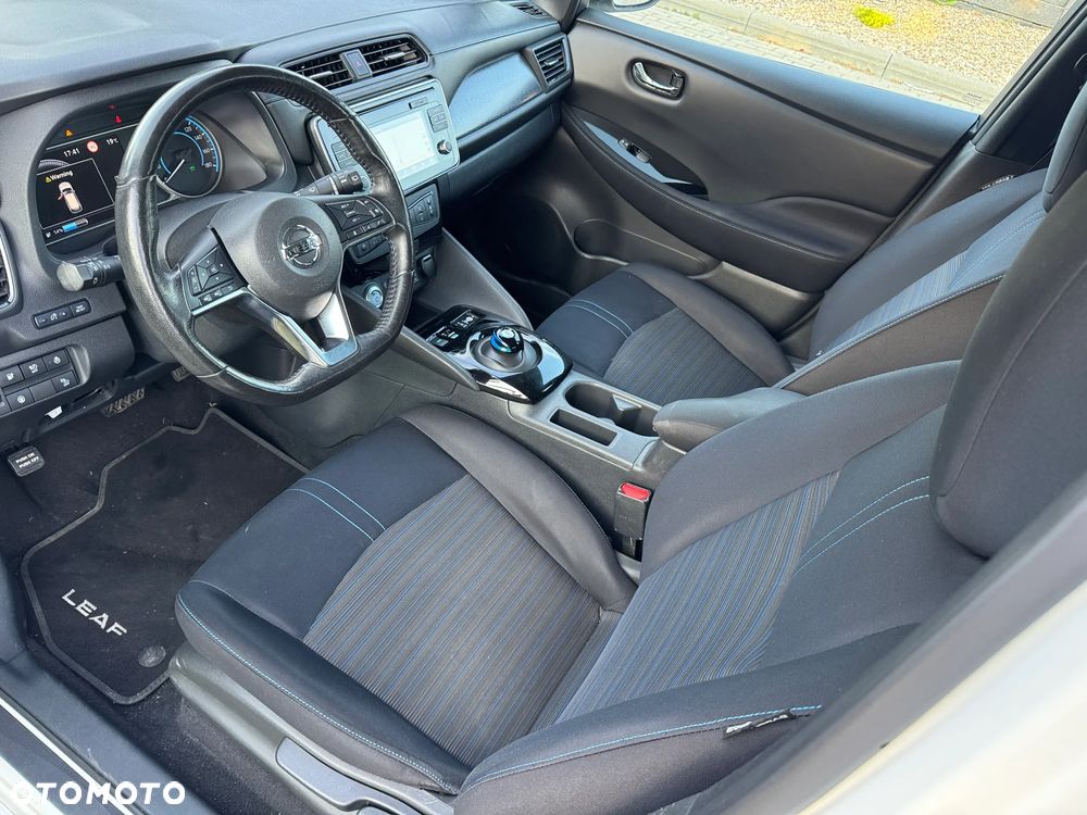 Nissan Leaf 40 kWh ACENTA - 13