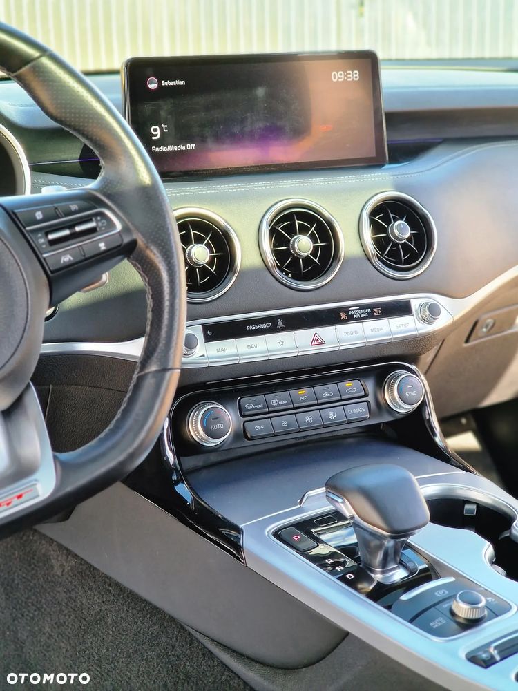 Kia Stinger 3.3 T-GDI AWD OPF GT - 26