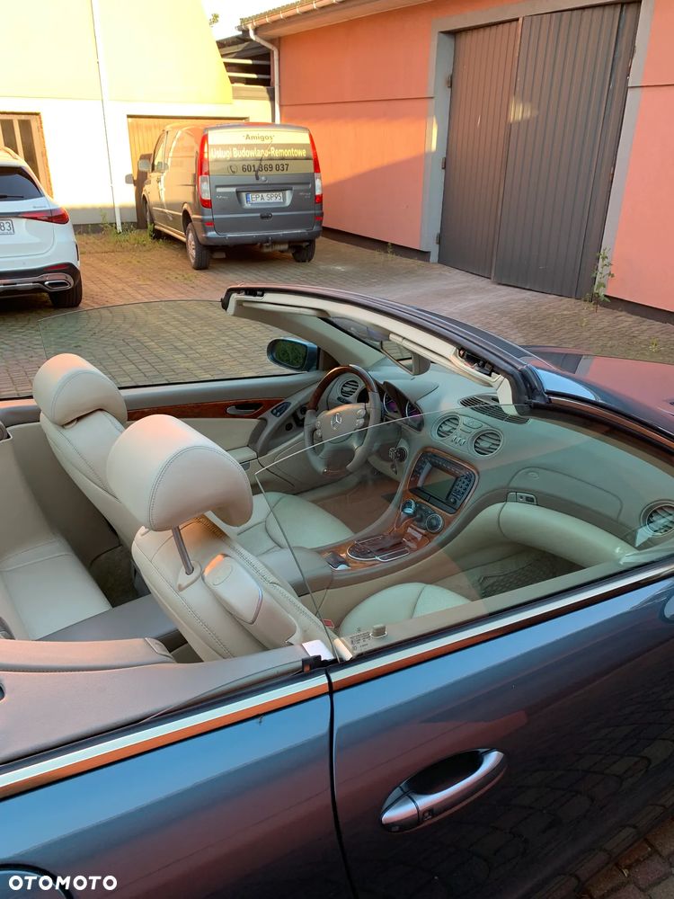 Mercedes-Benz SL 500 - 10