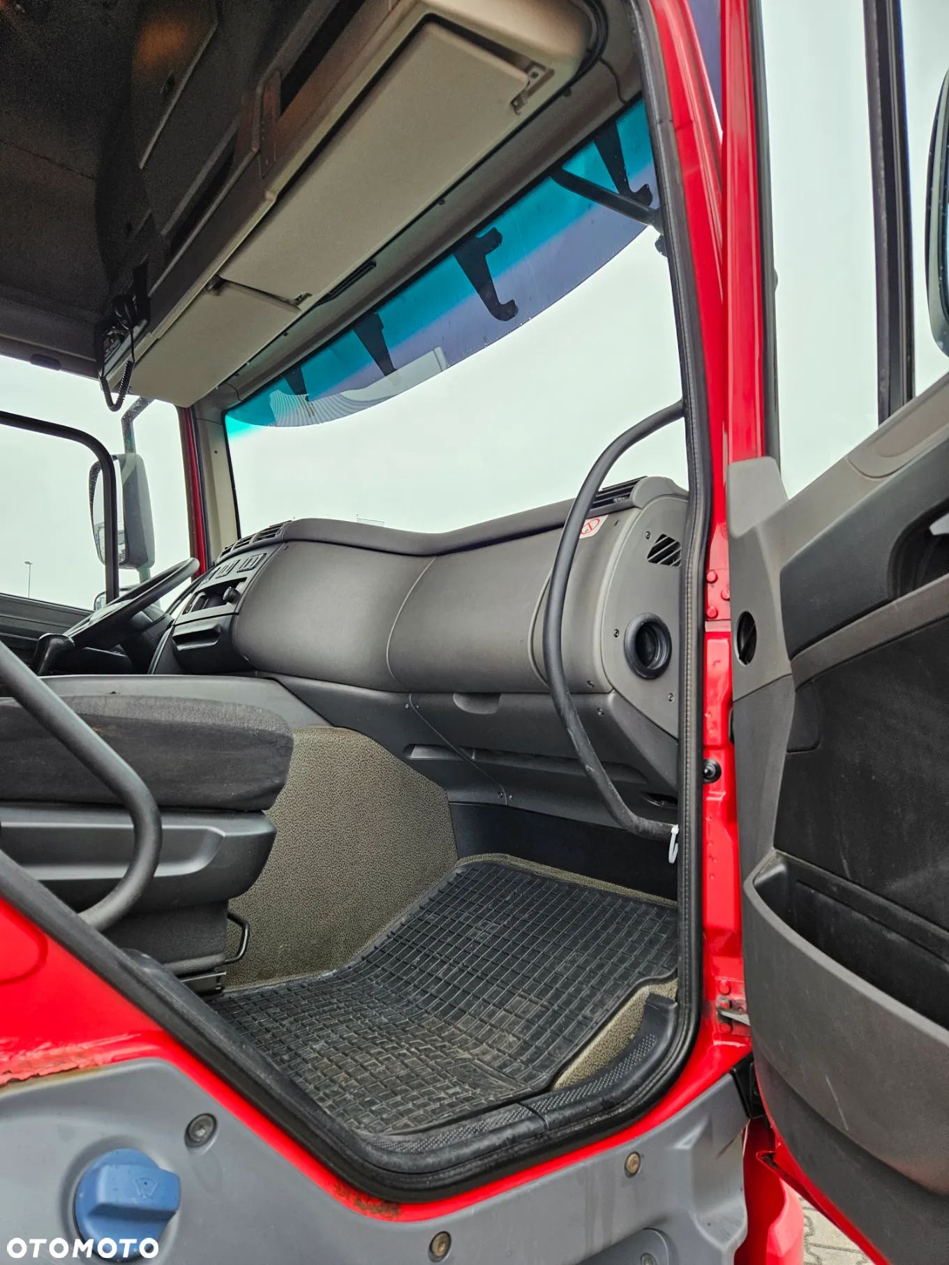 DAF CF330 FAR - 5