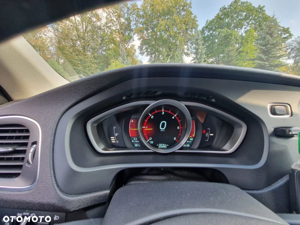 Volvo V40 D2 Kinetic - 6