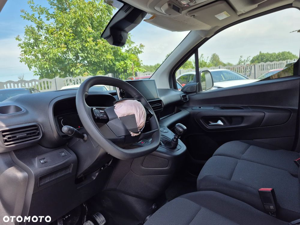 Opel COMBO - 14