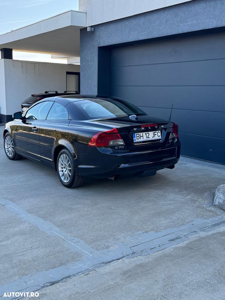 Volvo C70 D3 Momentum - 1
