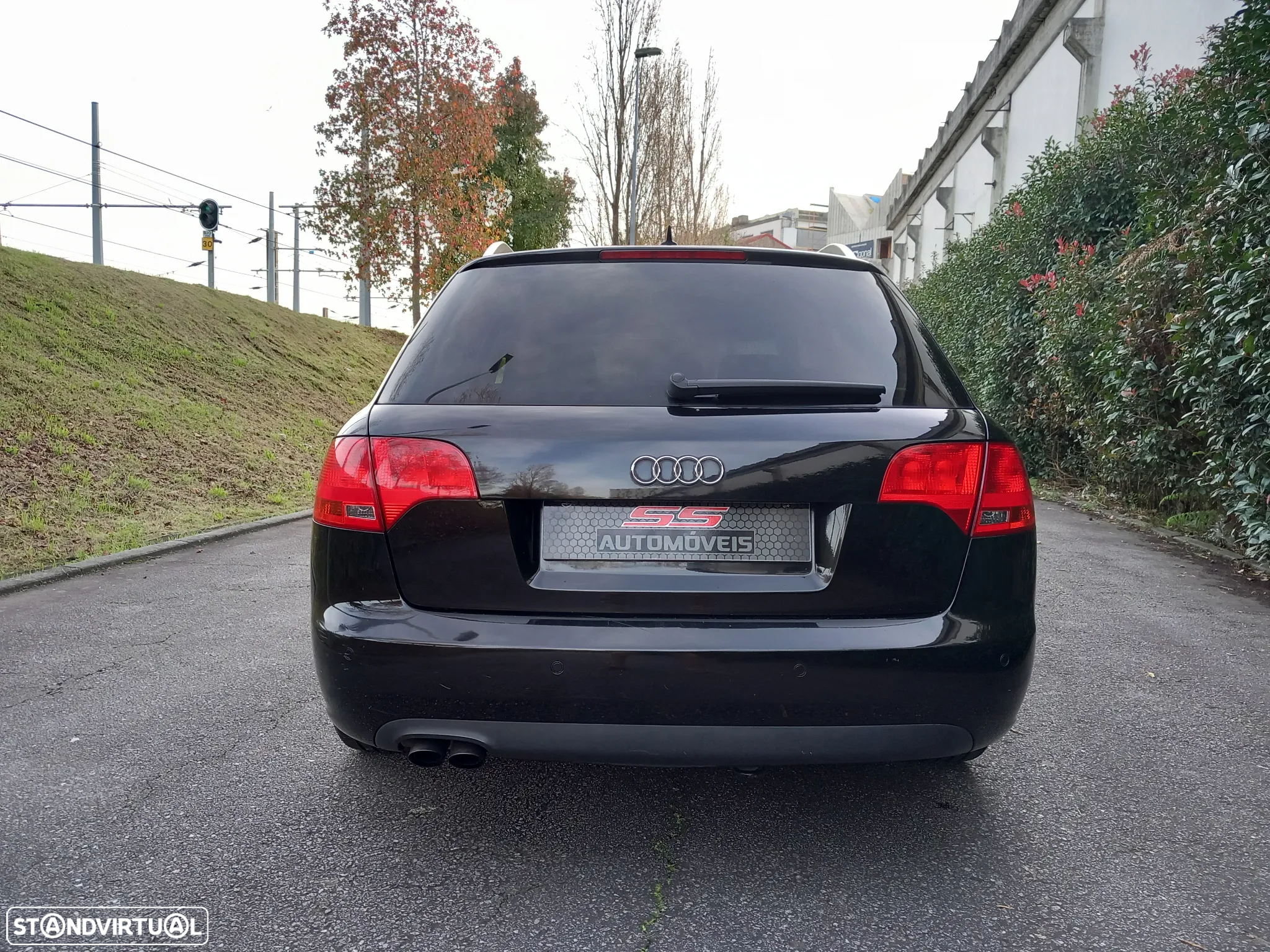 Audi A4 Avant 2.0 TDI S-line - 24