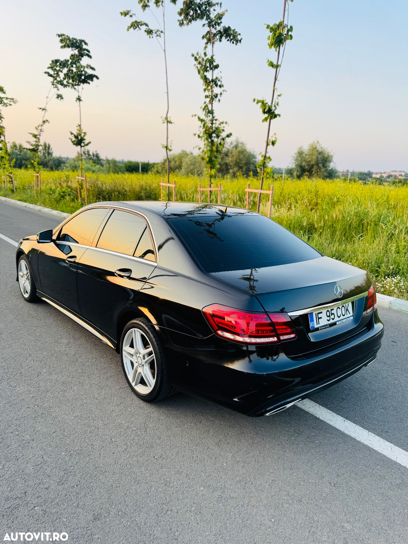 Mercedes-Benz E 200 BlueTEC 7G-TRONIC - 3