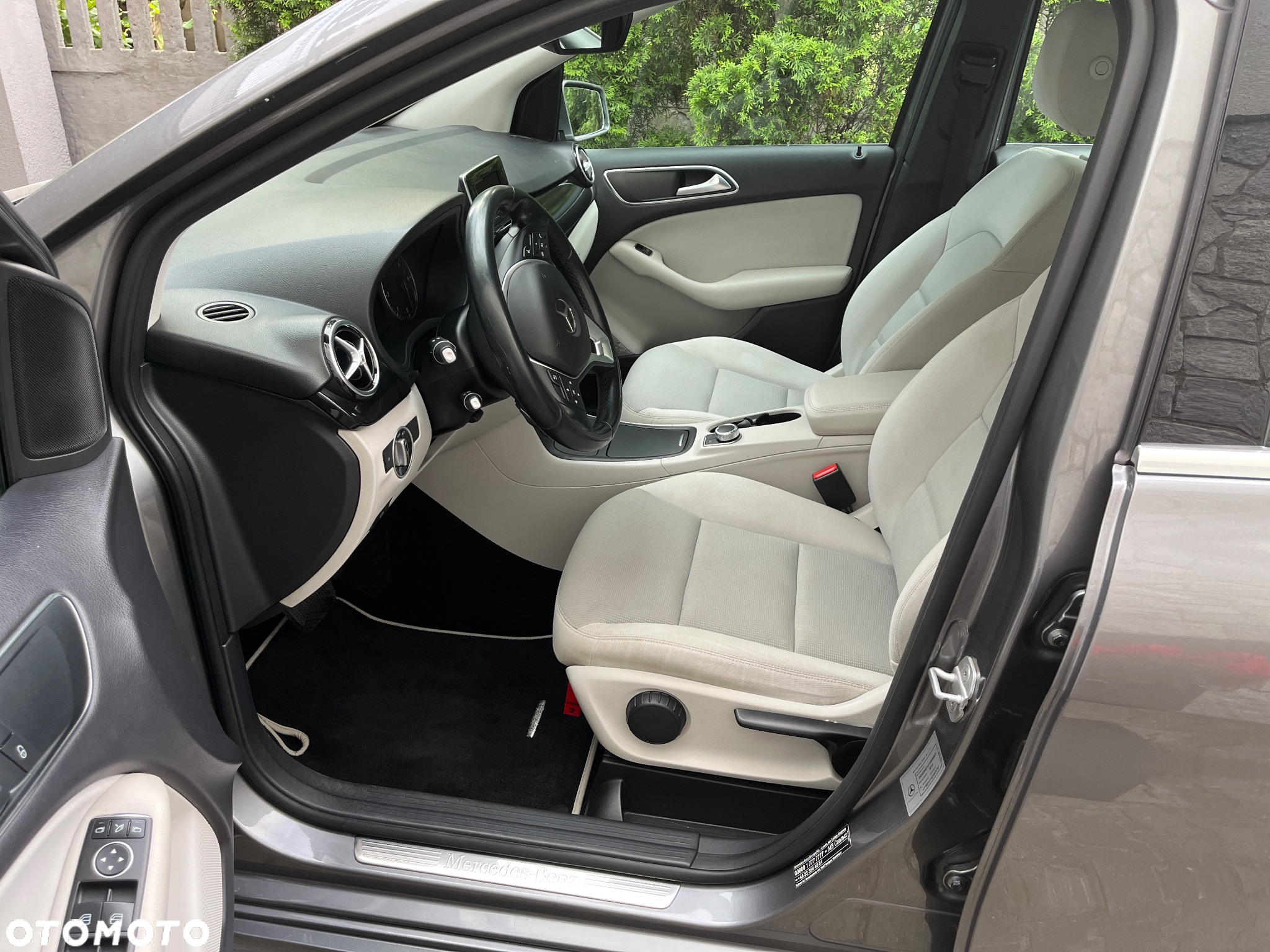 Mercedes-Benz Klasa B 180 (CDI) d 7G-DCT - 7