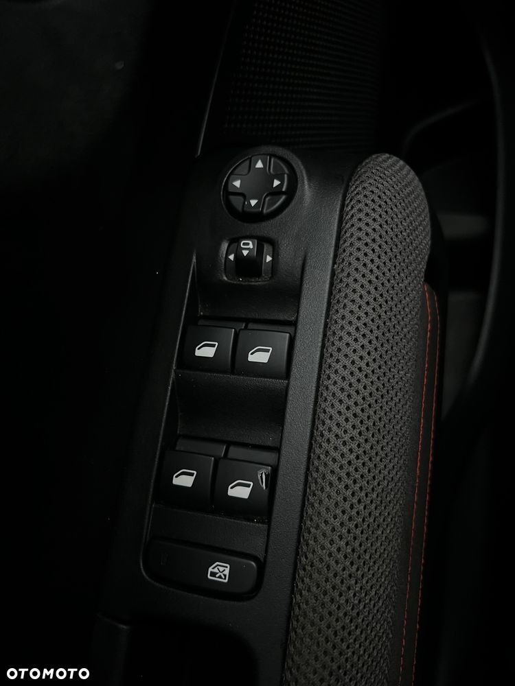 Citroën C3 Aircross 1.2 PureTech Shine S&S - 23