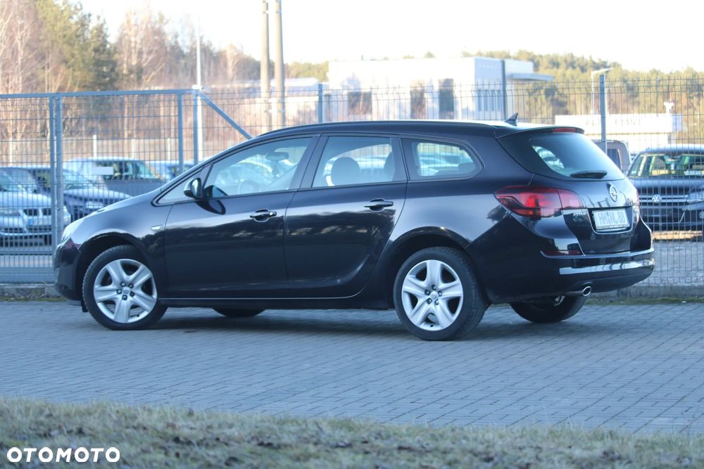 Opel Astra - 12